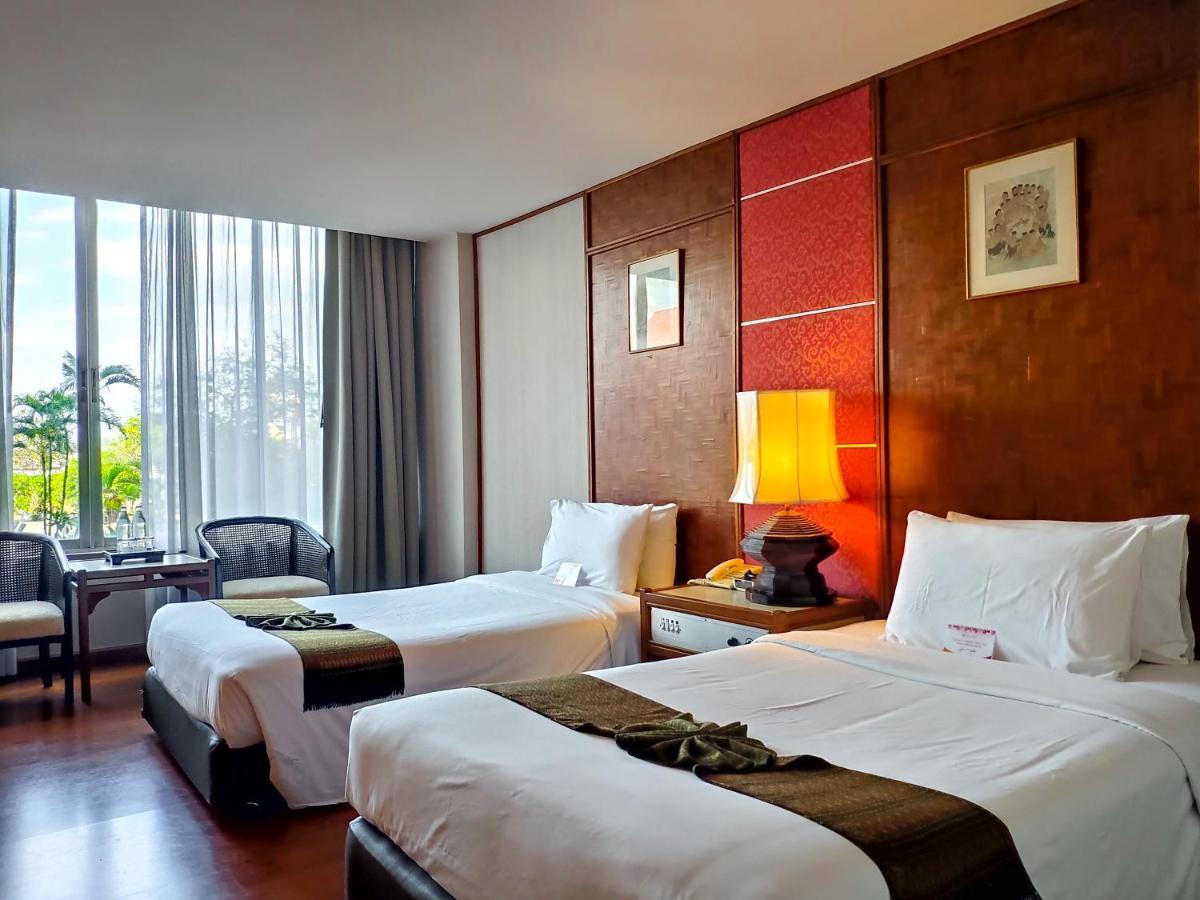 Hotel Orchid Sha Extra 4*